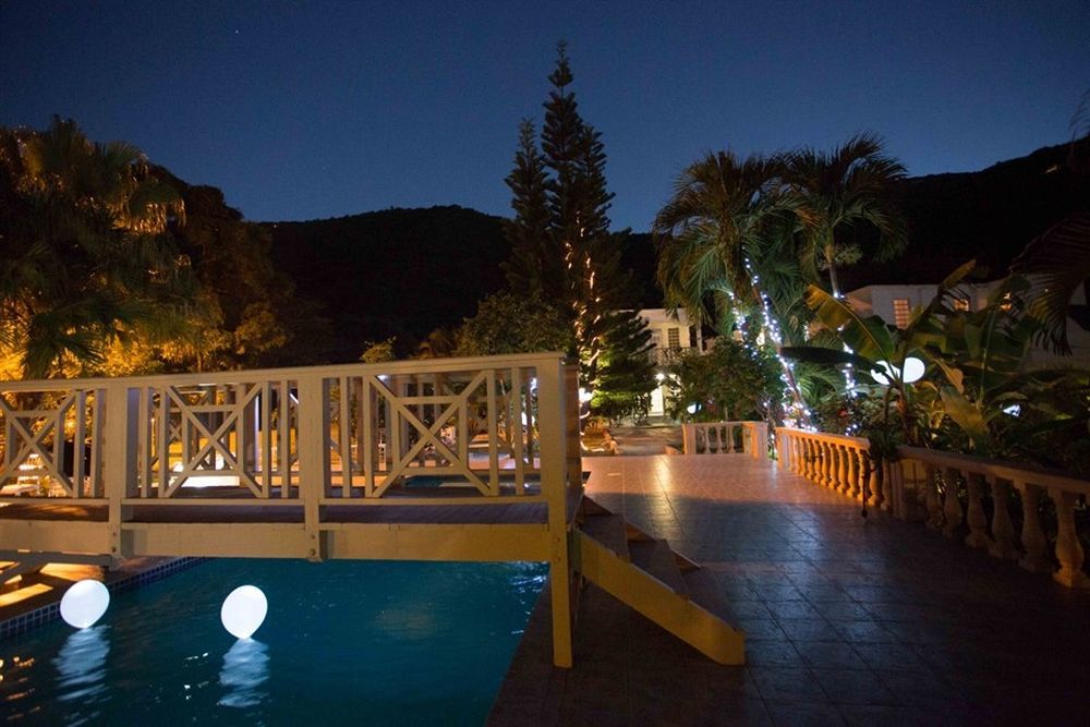 Icis Villas Brewers Bay Buitenkant foto