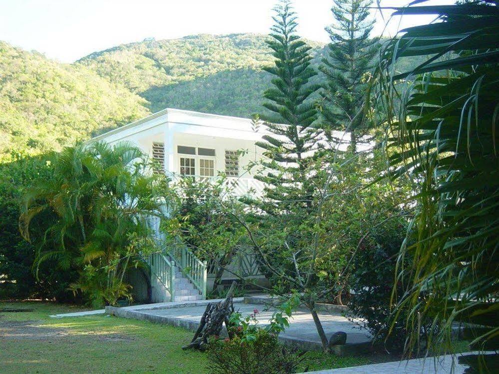 Icis Villas Brewers Bay Buitenkant foto